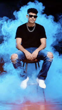 Avi, 23, Hong Kong
