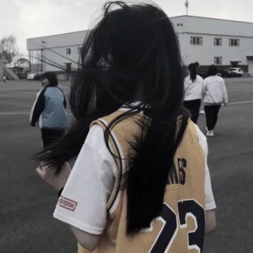 Dla Rot, 18, Algeria