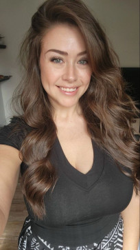 Stella, 45, United States