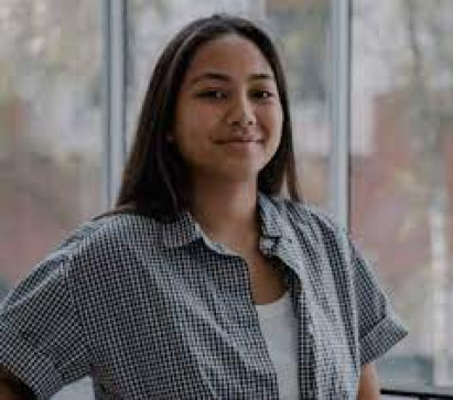 Emilia, 33, United Kingdom