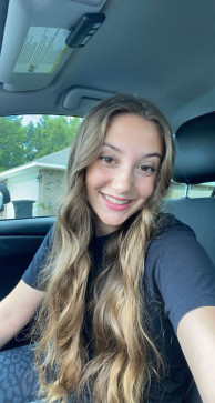 Eva, 18, United States