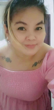 Lhanz, 45, Philippines