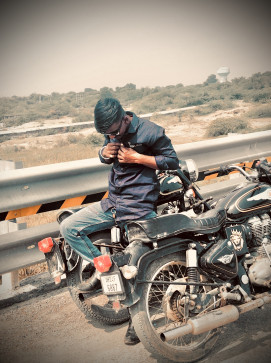 Ashvin Badhiya, 22, India