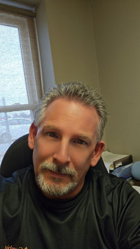 Dalton, 45, Canada