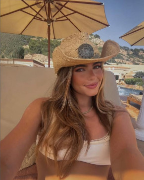 Sarah Lodge, 37, United States