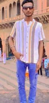 Manish Kriplani, 19, India