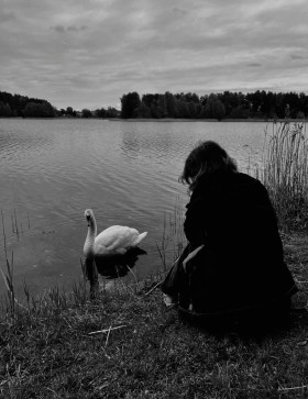 Anushka Sharma, 98, India