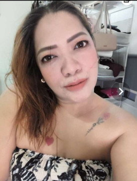 Selle, 48, Philippines