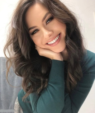 Daniella, 35, United States