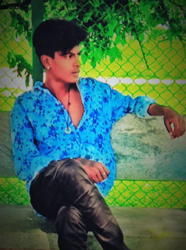 Kaumr Kaumr, 21, India