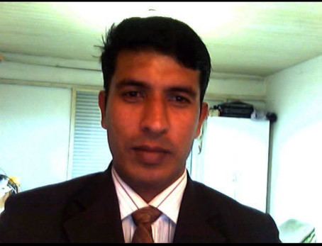 Hum Tum, 40, Pakistan