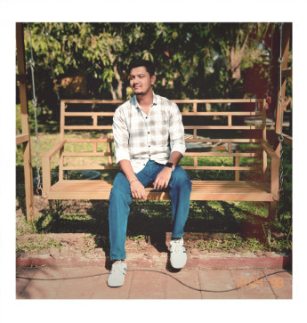 Arsh Ki Maa Randi, 30, India