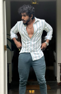 Andreas Ofaak, 24, United States