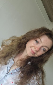 Jazmin08xx, 18, United Kingdom