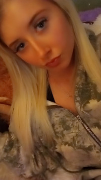 Kiah Sparks, 18, United States