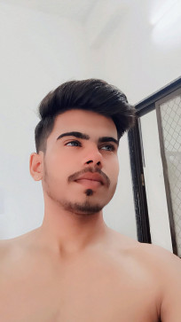Rahul Maheshwari, 20, India