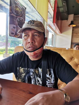 Vince, 53, Philippines