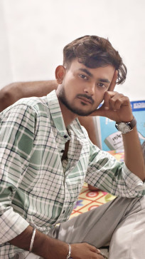 Amnsrm, 22, India
