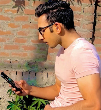 DivyaanshVasu, 27, India