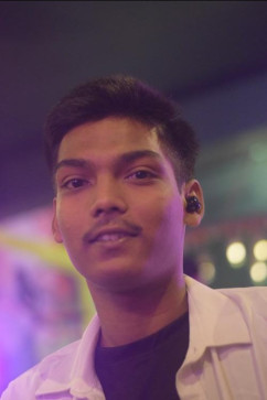 Tushar Mondal, 18, India