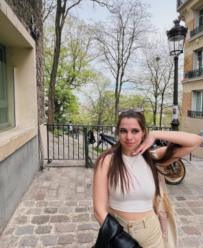 Eliza, 20, United States