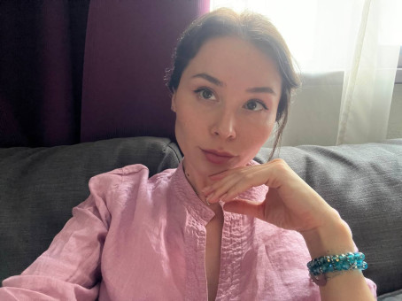 Emily Smith, 35, United States