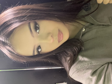 Joanna, 18, United States