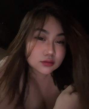MAYHANG G, 25, Pitcairn