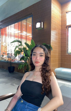 Yanie, 21, Philippines