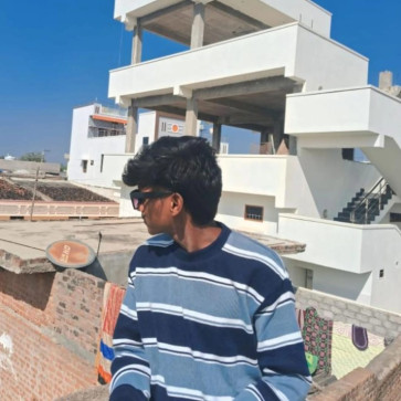 Mukkeri Saritha, 18, India