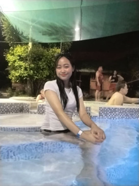 Geviee, 21, Philippines