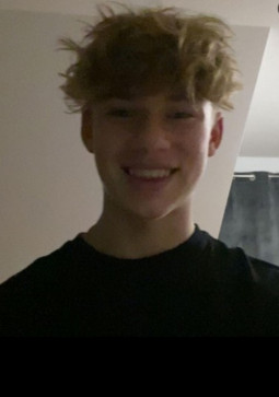 Dom Master, 18, United States