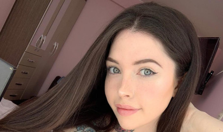 Pamela, 30, United Kingdom