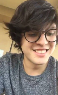 Mave Kile, 18, United States