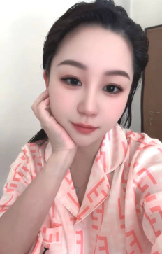 Hellen Anderson, 35, New Zealand