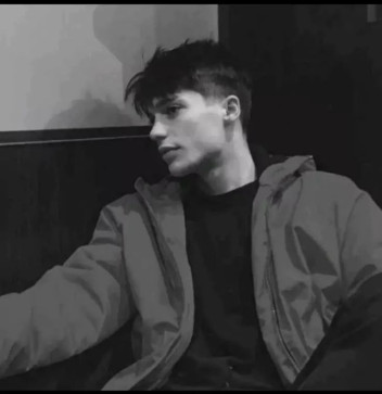 Fares Younes, 18, Algeria