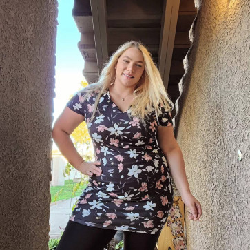 Violet, 33, United States