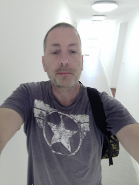 John, 55, United Kingdom