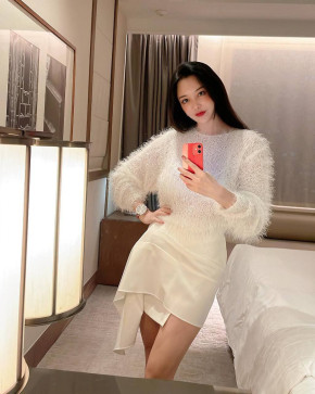 Jess Care, 32, Australia