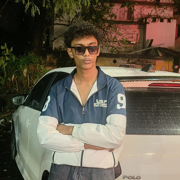 Ajml, 20, India