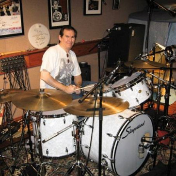 Dymond, 55, United States