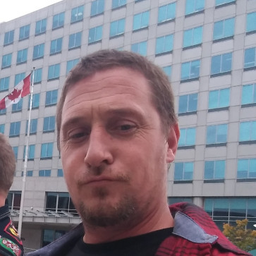 Andrew Dubs, 36, Canada