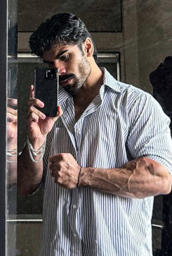 Karl Barton, 29, Germany