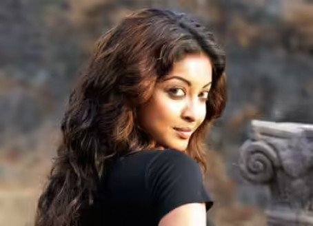 Nidhi Prajapat, 30, India