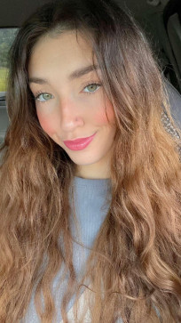 Bonnie Williams, 22, United States