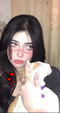 Okokokokay, 18, India