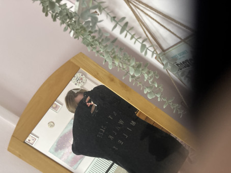 UrLocalTransfemPuppy, 18, United Kingdom