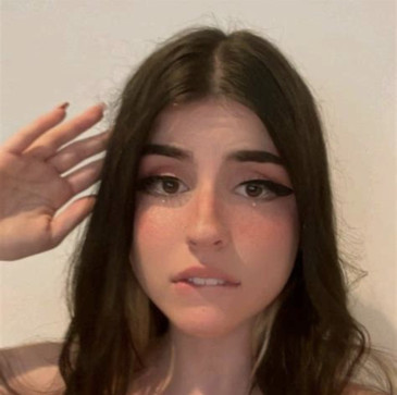 Valentina, 19, Spain