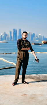 David, 23, Qatar