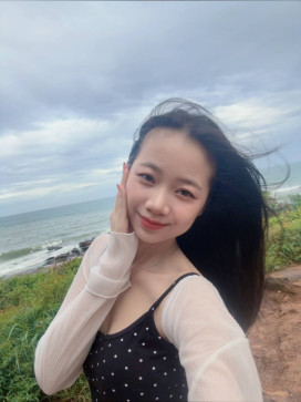 Elizabeth, 35, Philippines